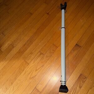 BRINKS Steel Adjustable 25-43 Inch Security Bar Classroom Hotel Dorm Rooms Home